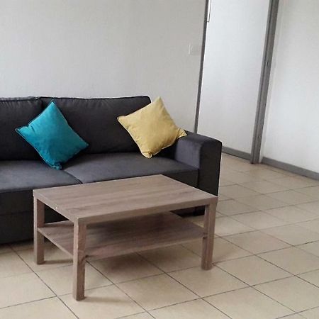 Appart Comme Chez Soi Pusignan Exterior foto